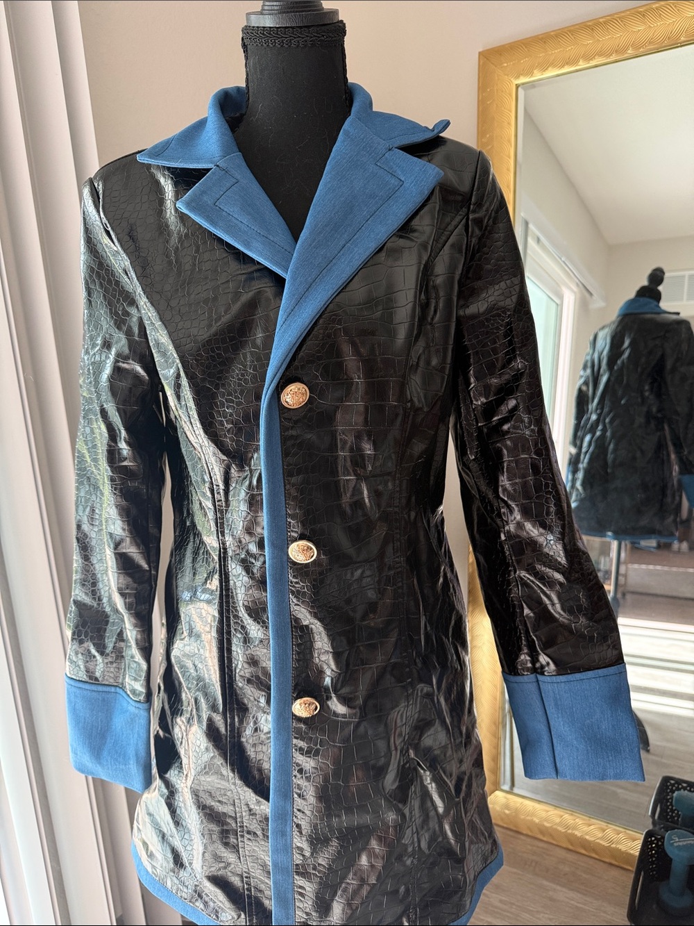 Revolve Attrime Black Croc-Embossed Vegan Leather Coat with Denim Trim - Picture 3 of 4
